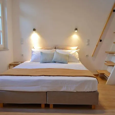 Santa Katerina Apartment *